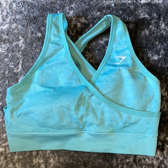 Gymshark Tops - Gymshark camo adapt sports bra